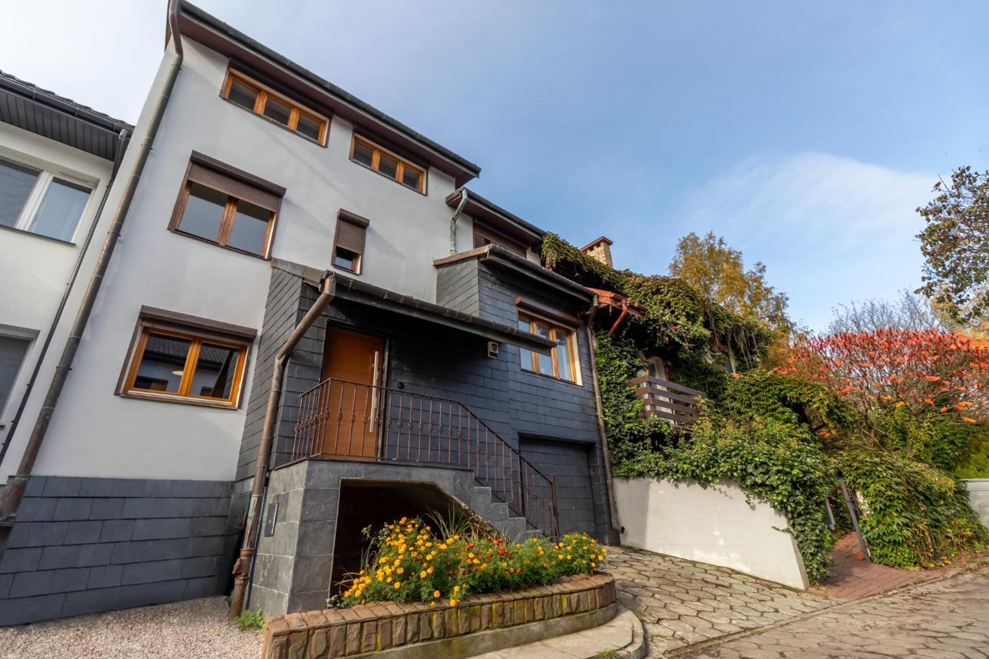 Golden Mokotow Villa *